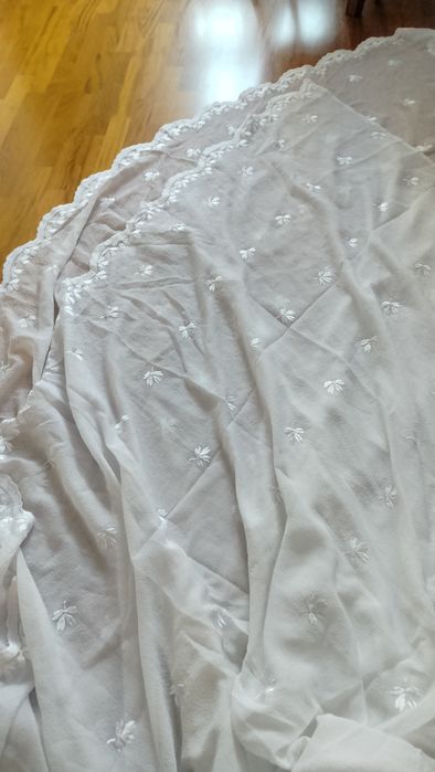 Firana z wzorkiem w listki 6 x 2,8 m