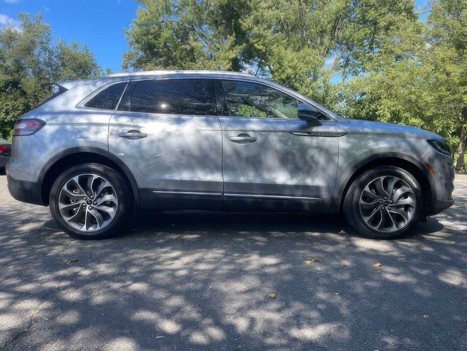 Lincoln Nautilus Reserve      2022