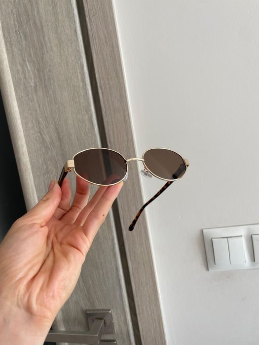 Nowe okulary przeciwsłoneczne dla kobie