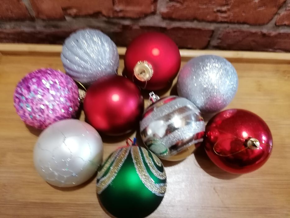 Новорічні ялинкові іграшки на Подарунок