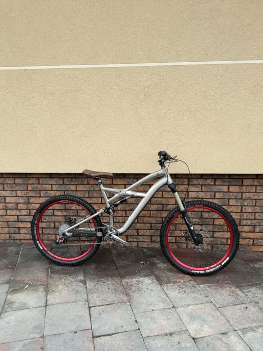 Ендуро Велосипед Specialized Enduro Expert 26/L Rock Shox Lyrik Fox RP