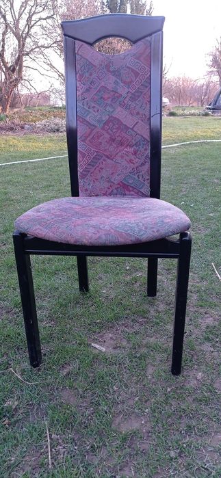 Krzesła ,krzesło drewniane ,czarne z wysokim oparciem