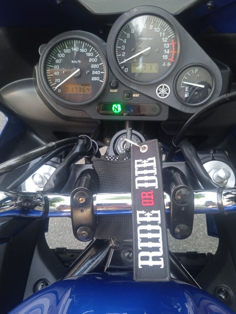 ***YAMAHA Fazer 600cc Excelente***