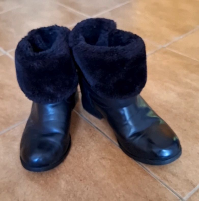 Botki skórzane na ukrytym koturnie r. 39