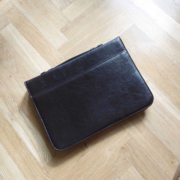 Skorzana aktowka teczka na dokumenty NOWA