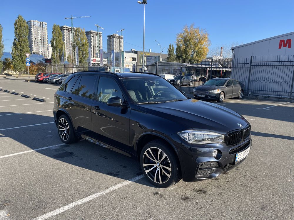 BMW X5 M50D 3,0 diesel комплектація ТОП