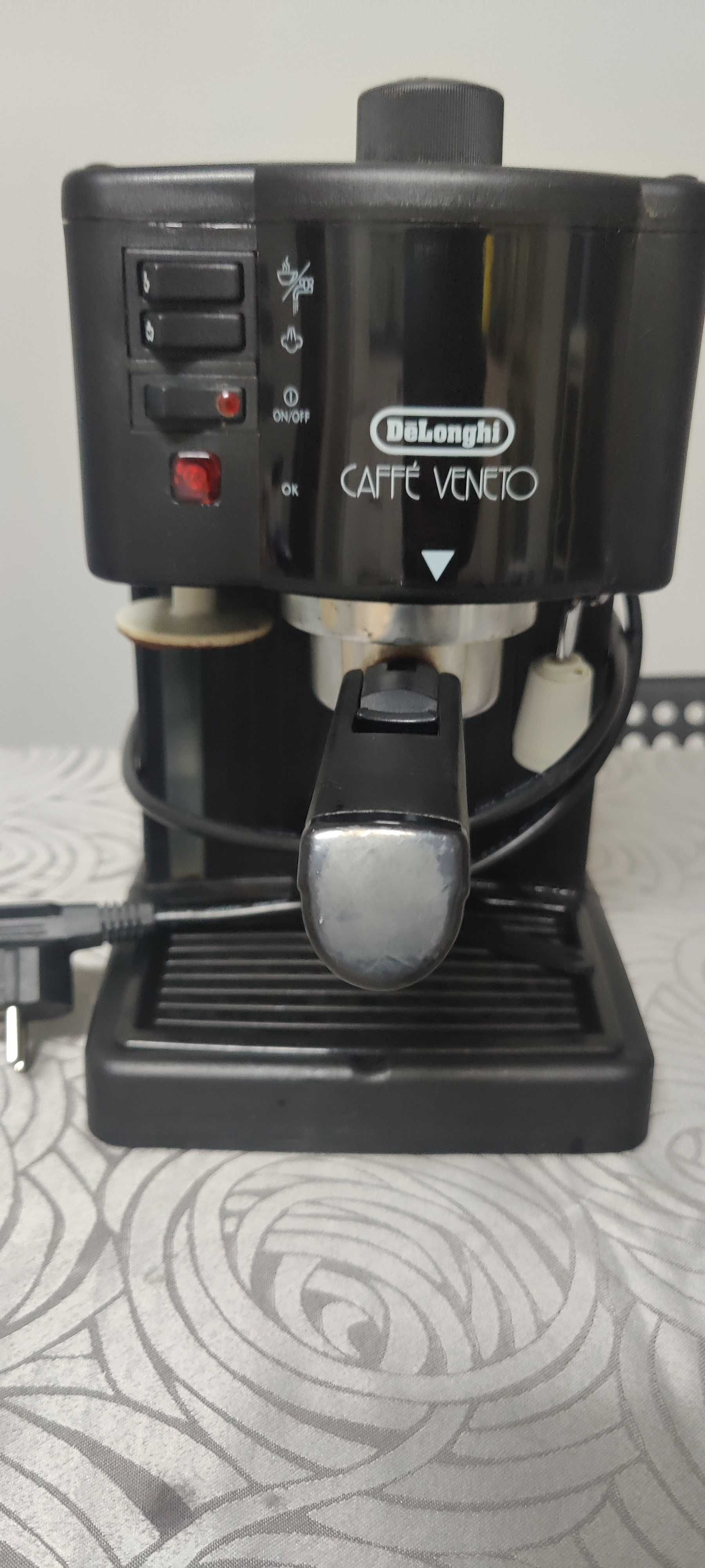 Máquina de café  Delonghi