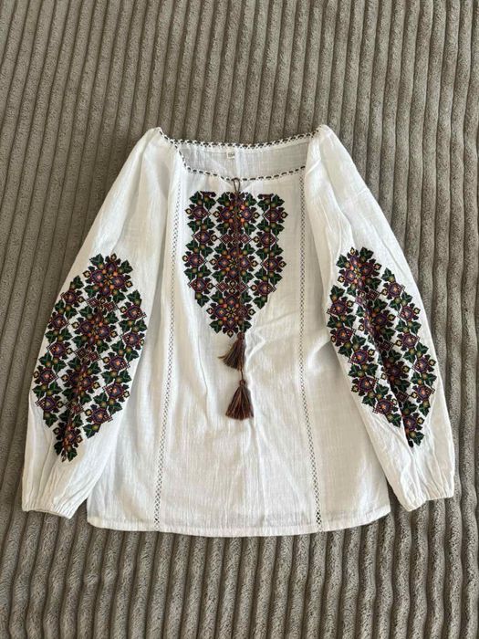 Вишиванка дитяча.
