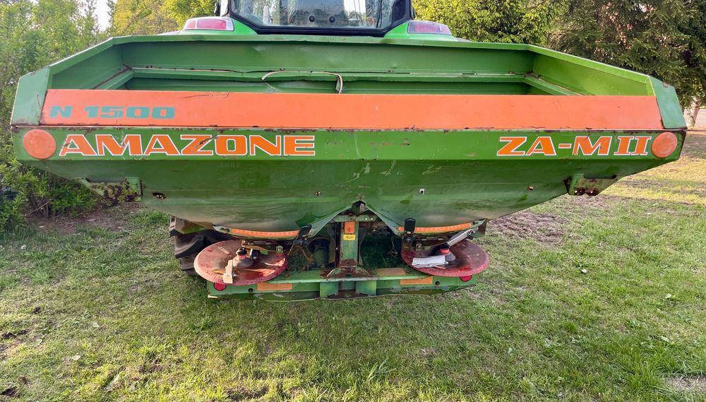 Rozsiewacz nawozu Amazone ZAM 2 Zau 10-24m