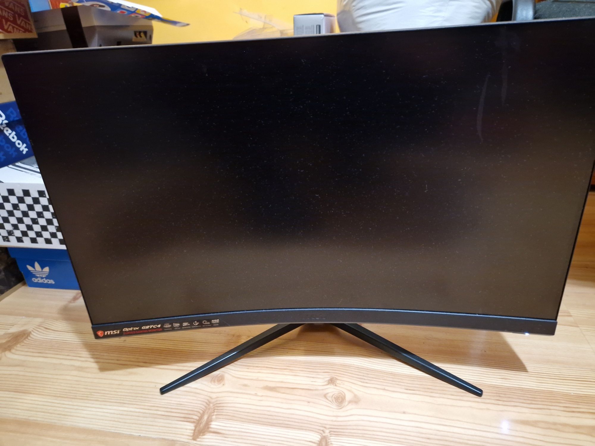 Monitor MSI Optix G27C4 - uszkodzony