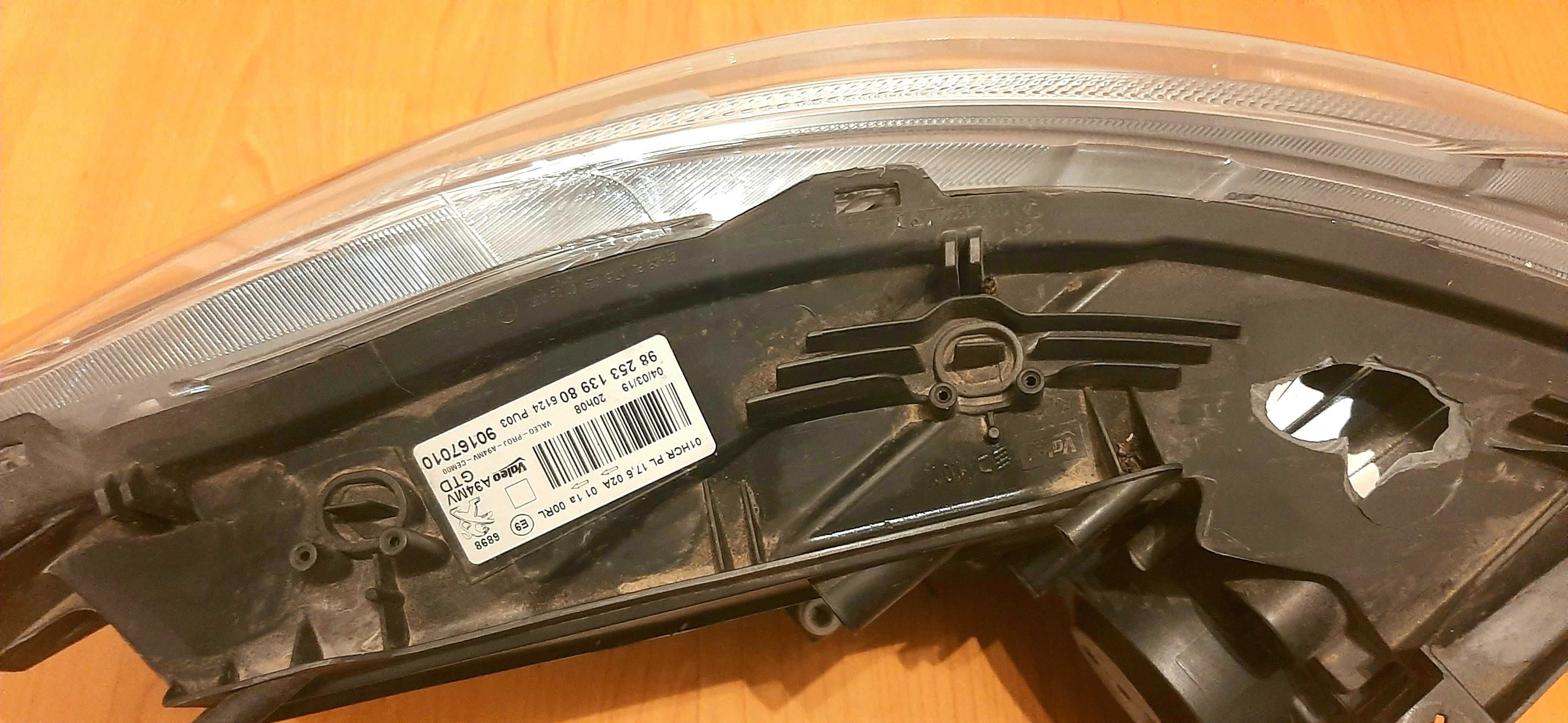 ÓTICA esquerda Peugeot 2008 COM Motor