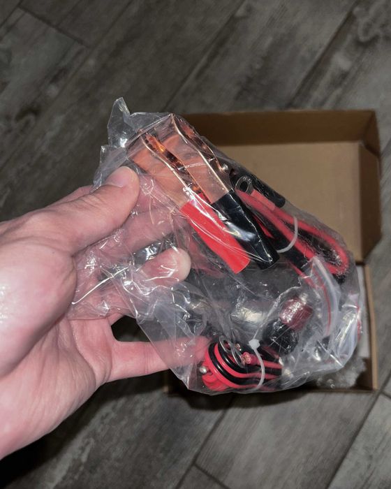 Інвертор 12-220v 1000 w чистий синус