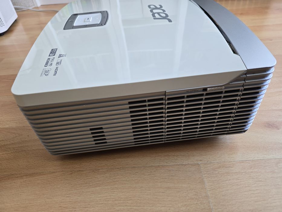 Projektor Acer H9505BD