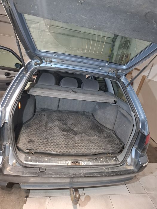 Peugeot 406 2.0 HDI kombi hak