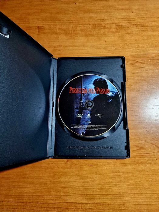 PERSEGUIDO PELO PASSADO (de Brian de Palma c/Al Pacino/Sean Penn)