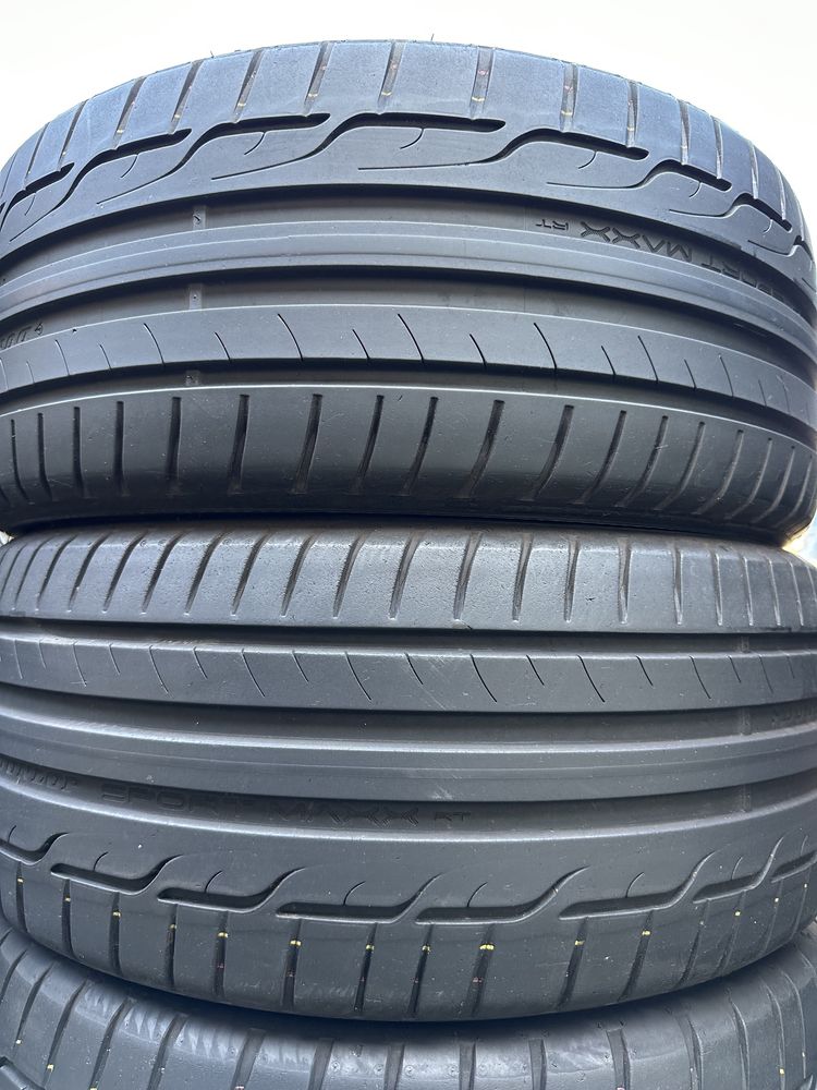 225/45/17 Dunlop Sport Maxx RT