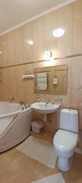 Здається апартаменти VIP будинок.Меблі.Побутова техніка.Євроремонт