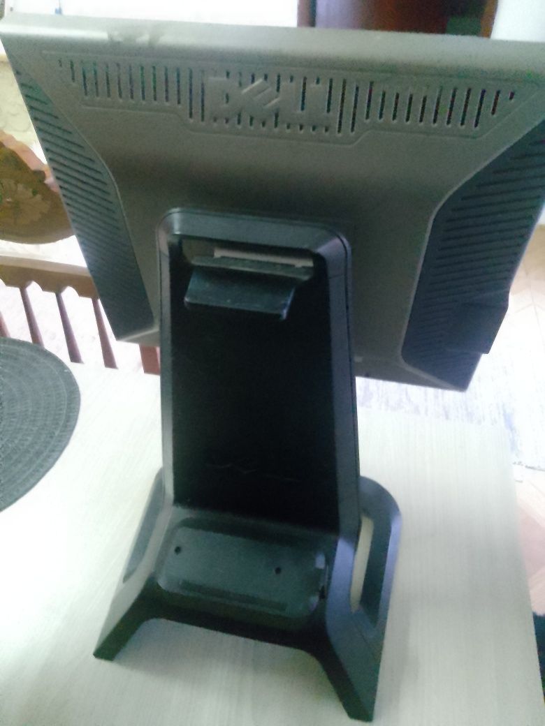 Monitor " DELL" regulável