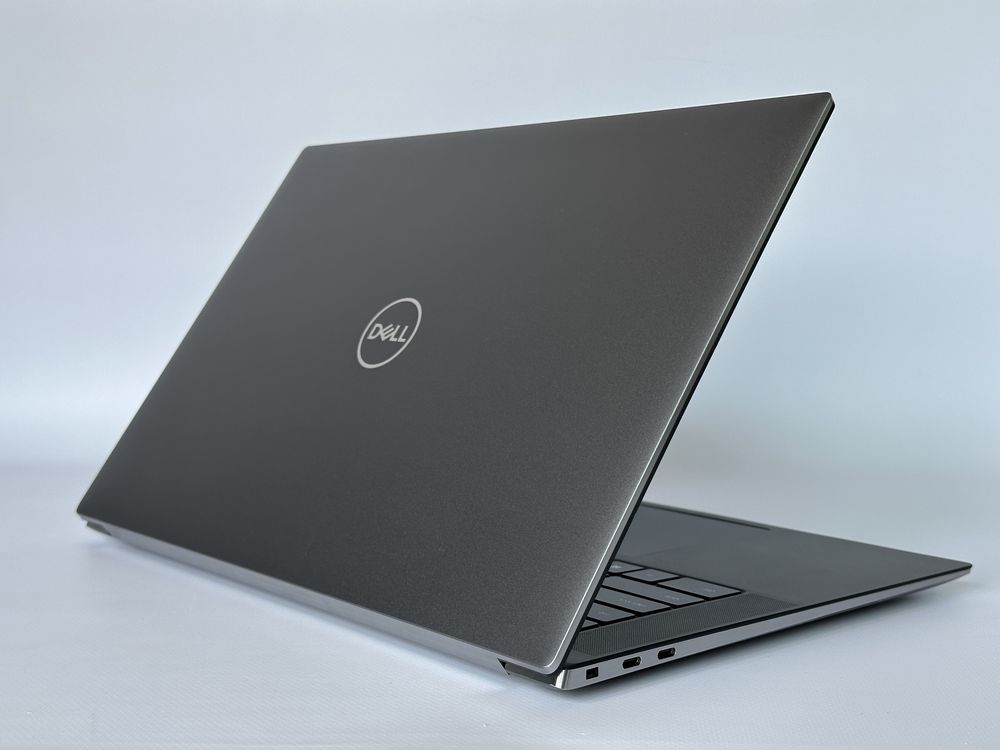 Dell Precision 5550 15.6 FHD+ i7-10850H/32GB/1TB SSD/NVIDIA T2000
