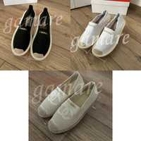 Modne espadryle damskie