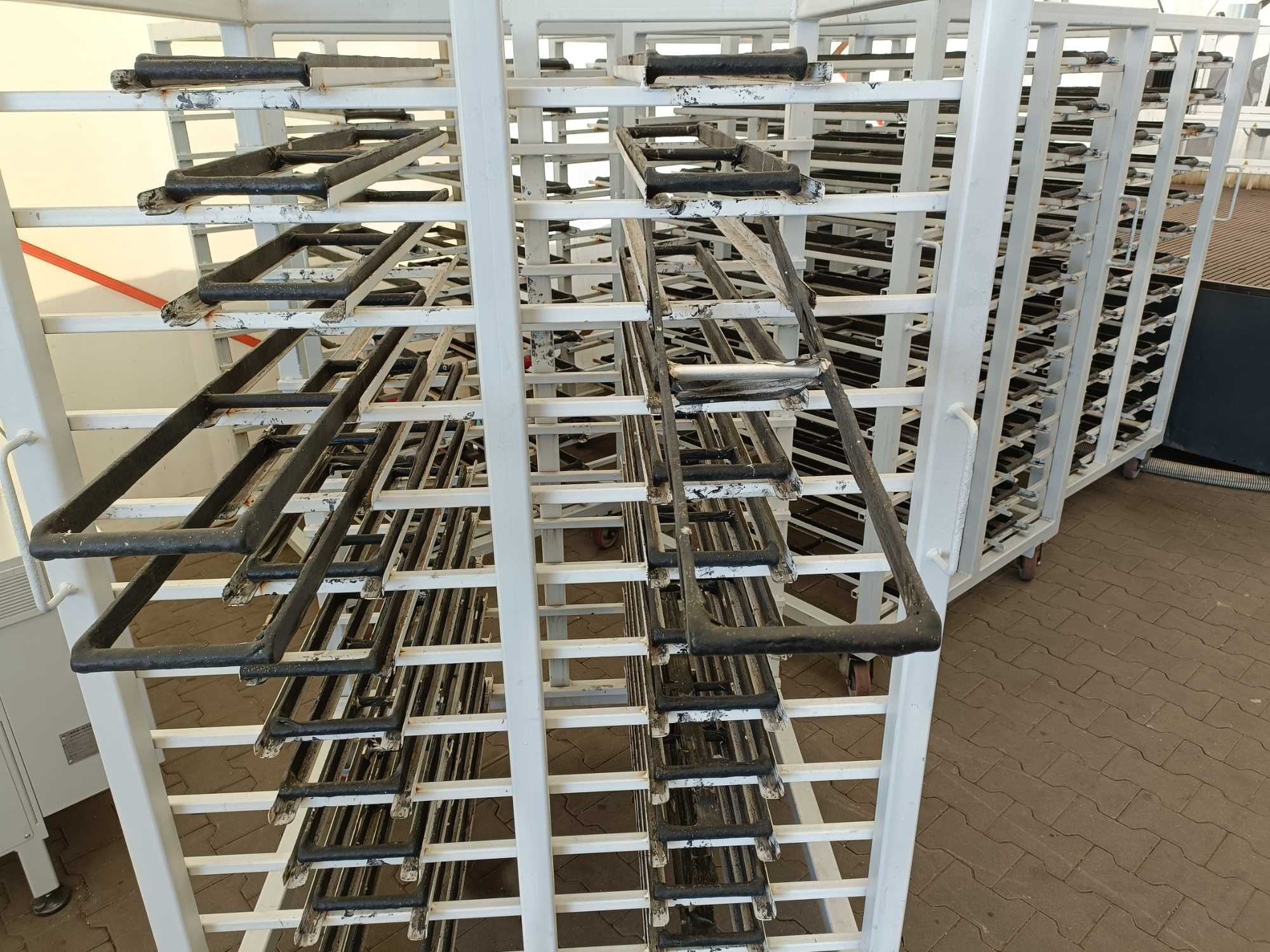 Automat do natrysku pompa lakiernicza GRACO podajnik odbiornik