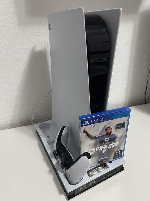PS5 Standard Edition + 1 Comando + Base Carregamento