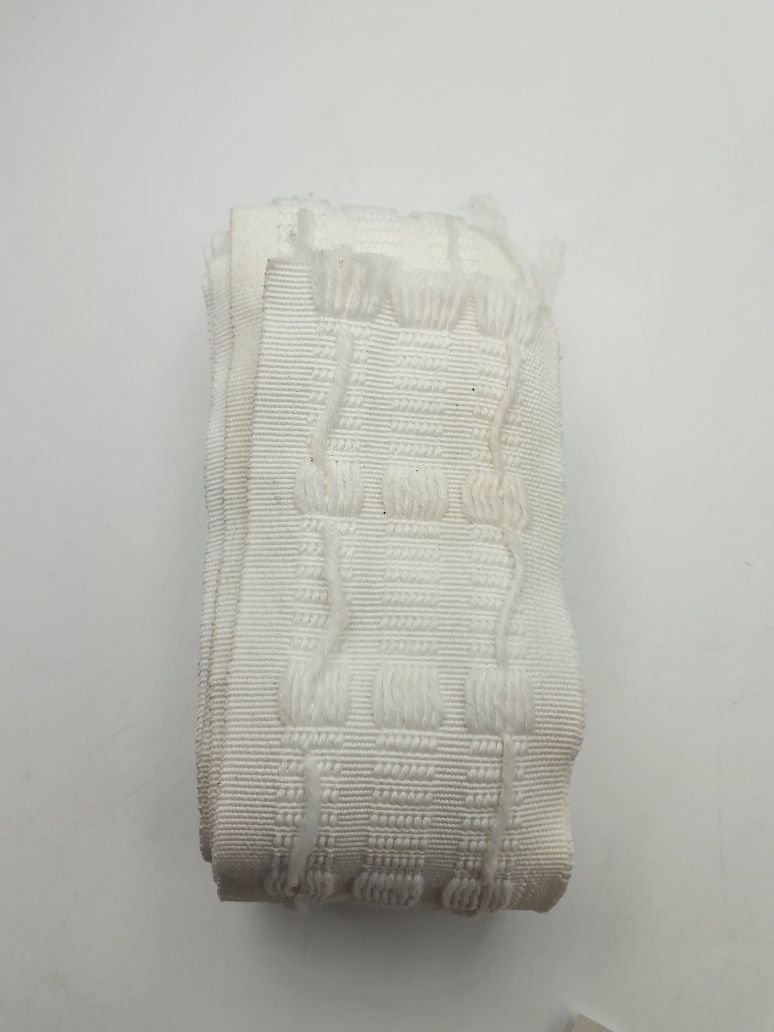 Taśma marszcząca kupon 4,70 m.x 6 cm.