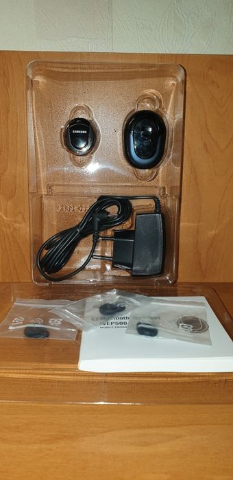 Bluetooth-гарнитуры Samsung wep 500
Bluetooth-гарнитура Samsung WEP