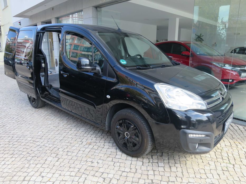 Citroen Berlingo Longo L2 3 Lugares Classe 1 nas Portagens bem mantido