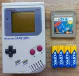 Nintendo Game Boy Classic + Quarth + baterie prezent ORYGINAŁ