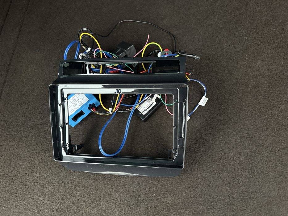 Оптоволокно адаптер и рамка Volkswagen Touareg NF