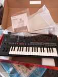 VENDO Sintetizador Roland JD-XI