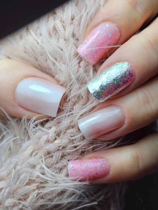 Manicure hybrydowy, żelowy, zdobienia, pedicure