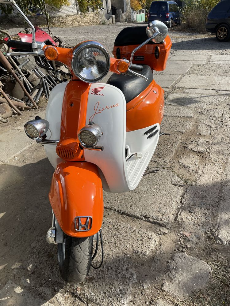 Продам мопед Honda Giorno 50 кубиков