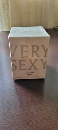 Victoria secret very sexy oasis