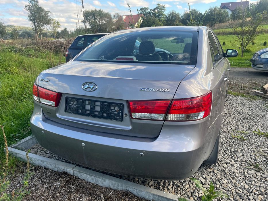 Hyundai sonata 2.4