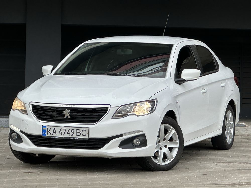 Peugeot 301 2021 год 1.6 газ бенз