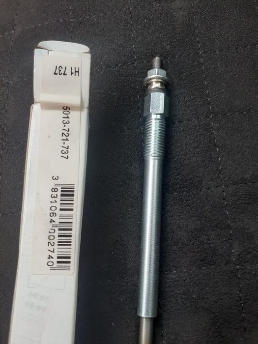 Свеча накала  hidria h1 737