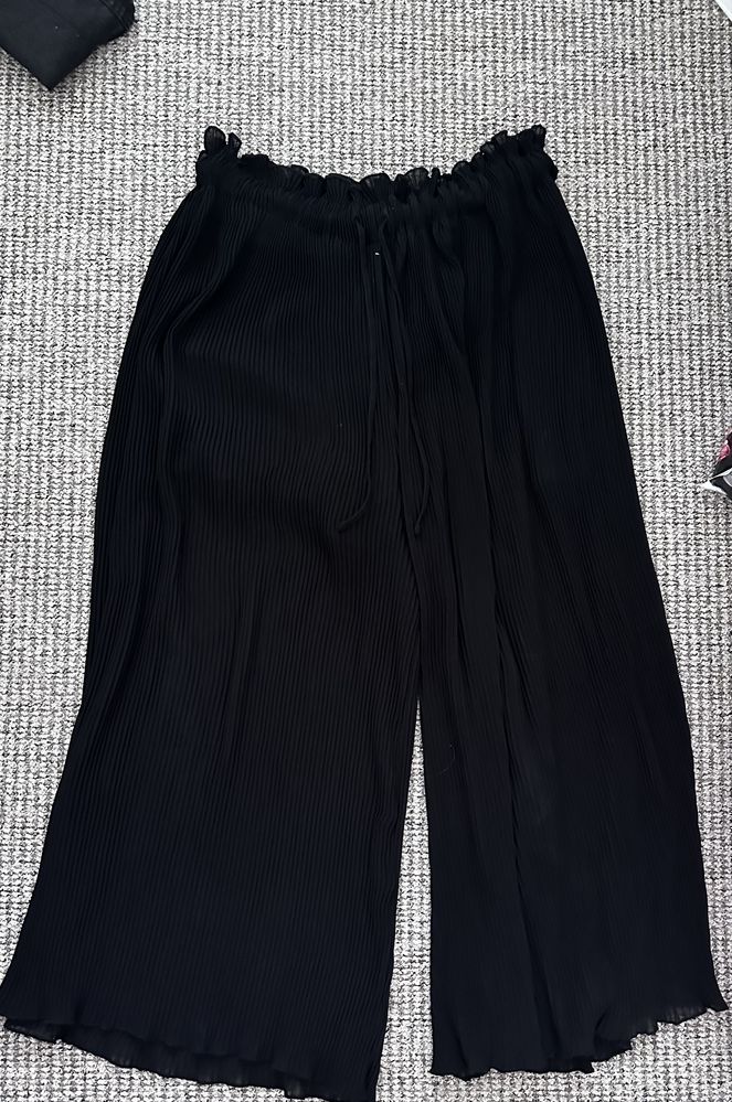 Czarne szerokie spodnie palazzo culotte cropp m 38 wiosna lato okazja