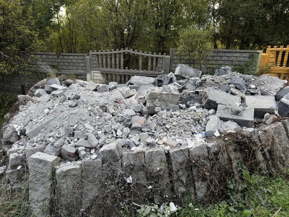 Gruz budowlany do zabrania