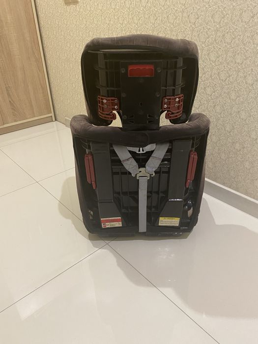 Дитяче автокрісло 1 2 3 група 9-36 кг.