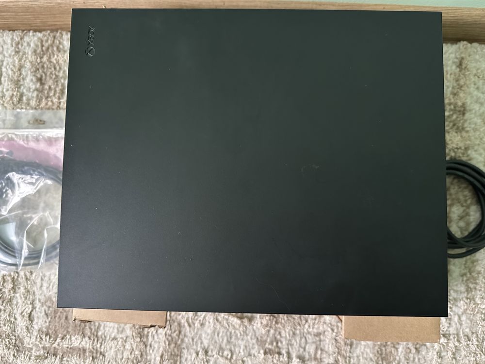 Xbox one X 1000gb гарний стан