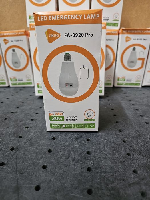 Світлодіодна LED лампочка з акумулятором OKGO FA-3920 Pro, 20W, E27, 2