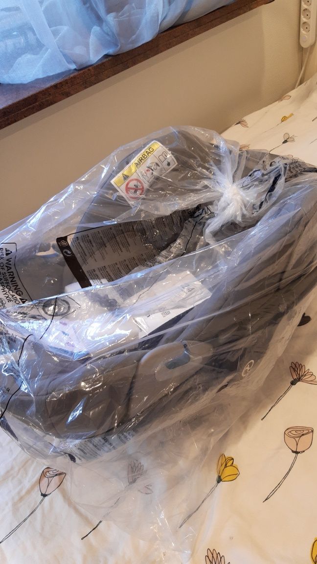 Продам комплект cybex Gloud z .З  Європи.