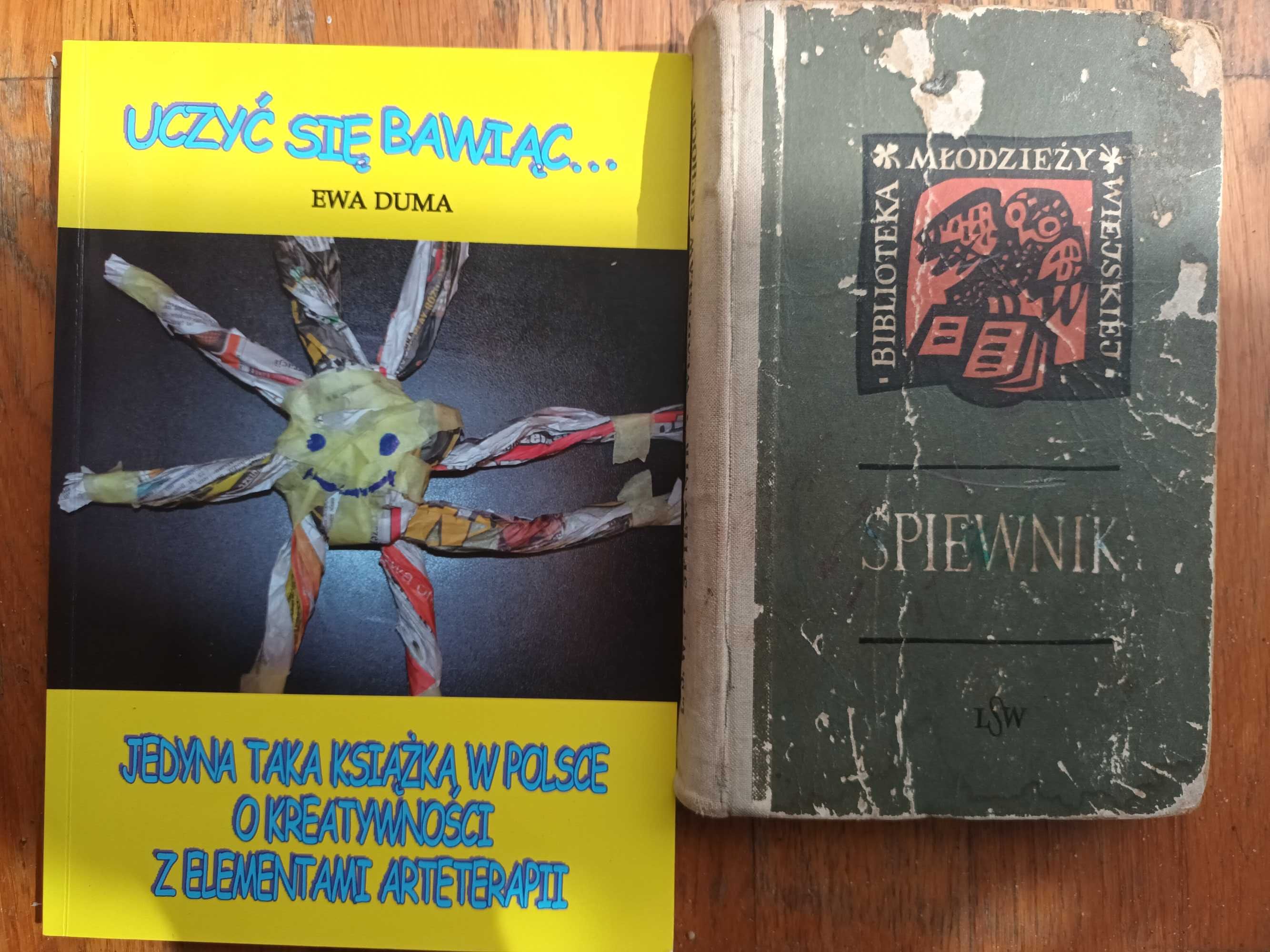Duma Uczyc sie bawiac 35zl
W. Cichocki Spiewnik 35zl ca-sc 63zl