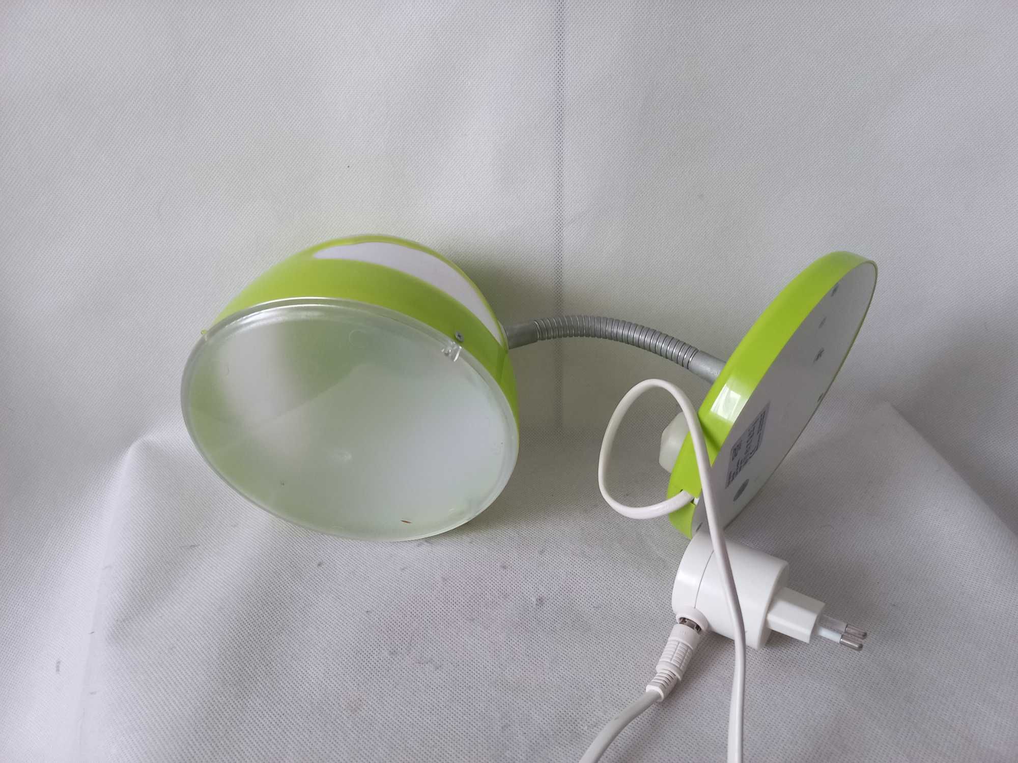 Lampa ścienna Ikea Skojig kinkiet zielony w chmurki do pokoju dziecka