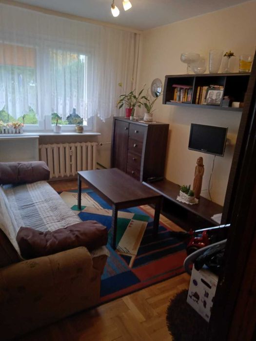 Ładne, duże 3 pok. 60 m2 Duża loggia ul. Jana Pawła II Parter.