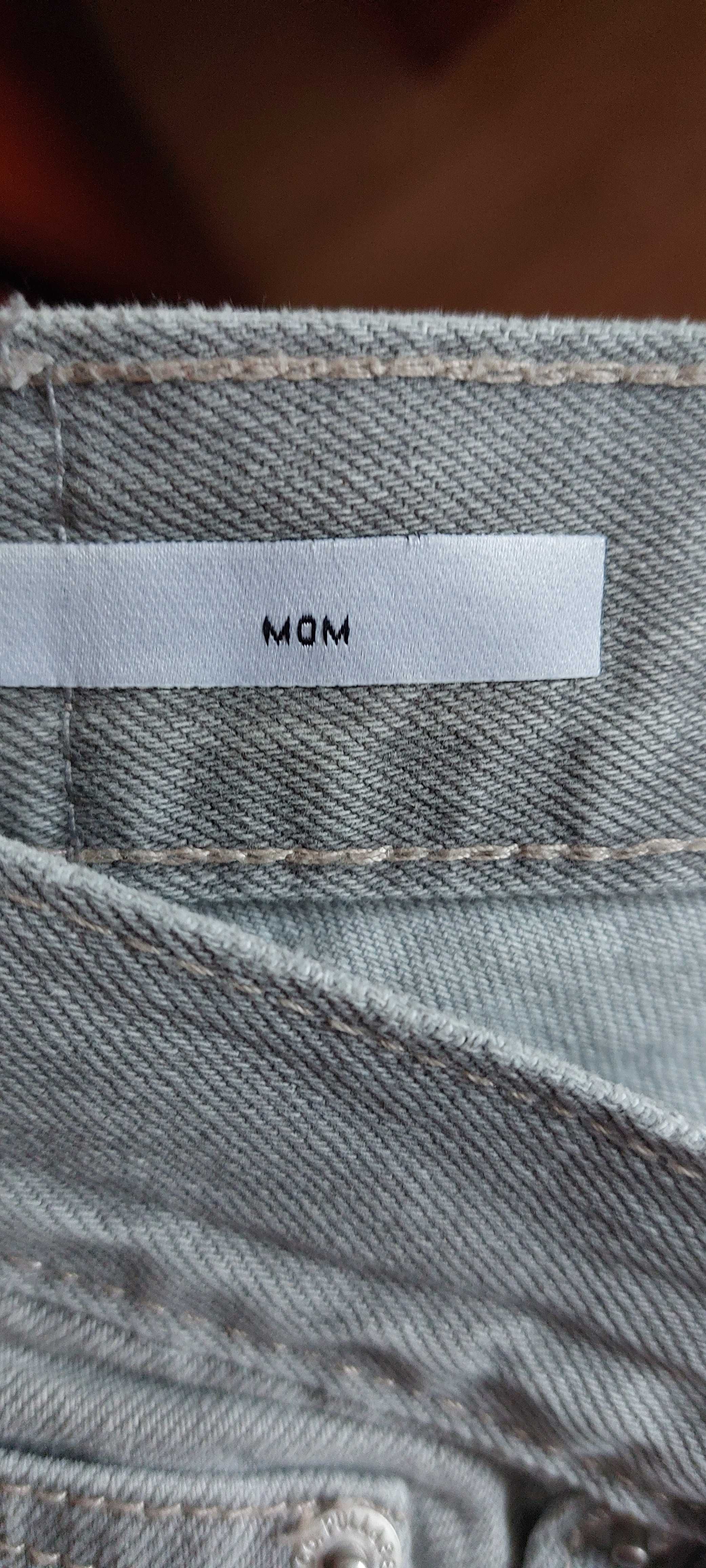 Mom jeans cinzentas