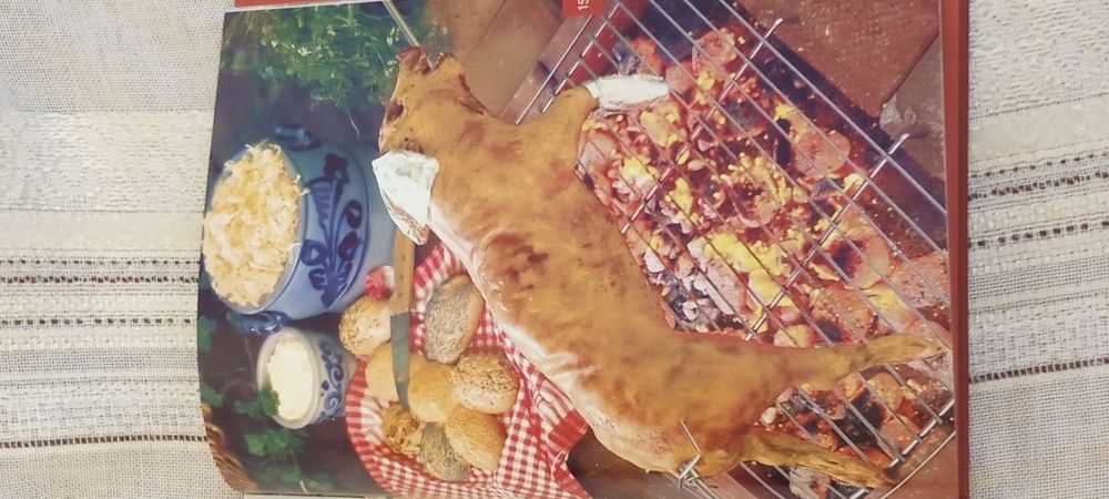 Подарочное издание ШашлыкГриль Барбекю . Москва 2009 год .