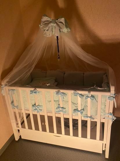 Продам детскую кроватку